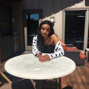 Meet your Posher, Marisa